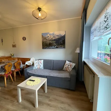 Forest Michael アパート